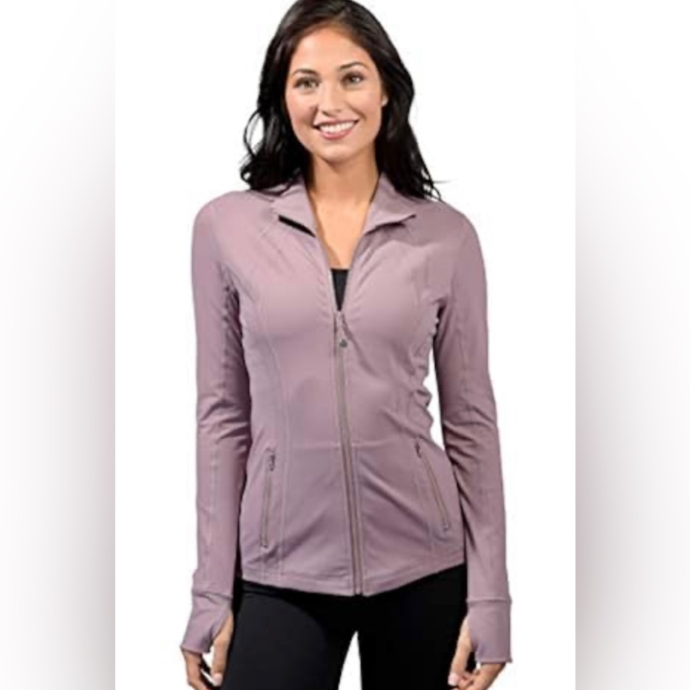 73. Daskin Women’s Mauve Jacket *NWT*